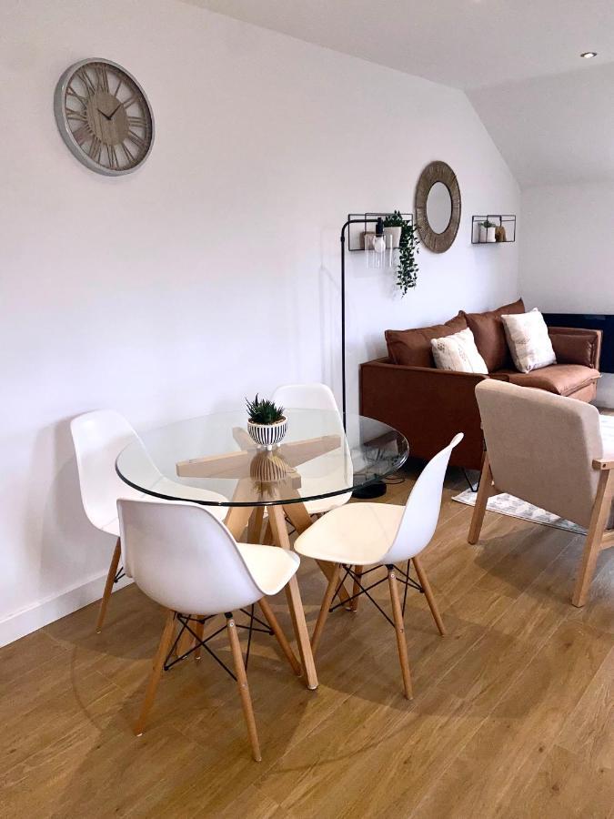 Modern 2 Bed Apartment/Free Parking/Near City/Self-Check In Handsworth 외부 사진