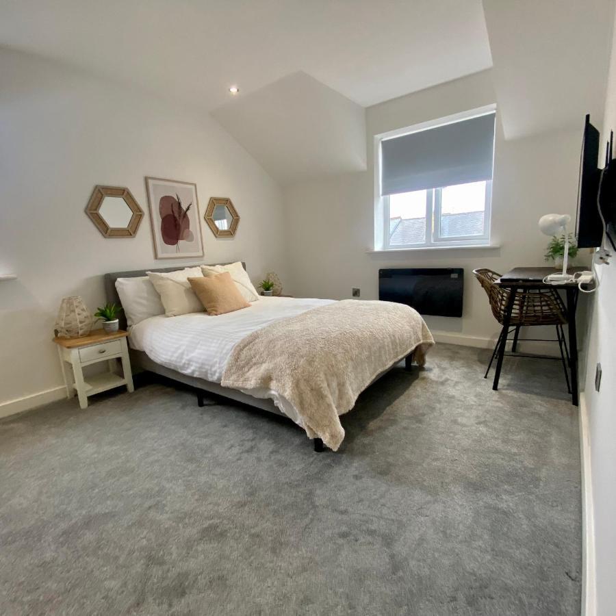 Modern 2 Bed Apartment/Free Parking/Near City/Self-Check In Handsworth 외부 사진