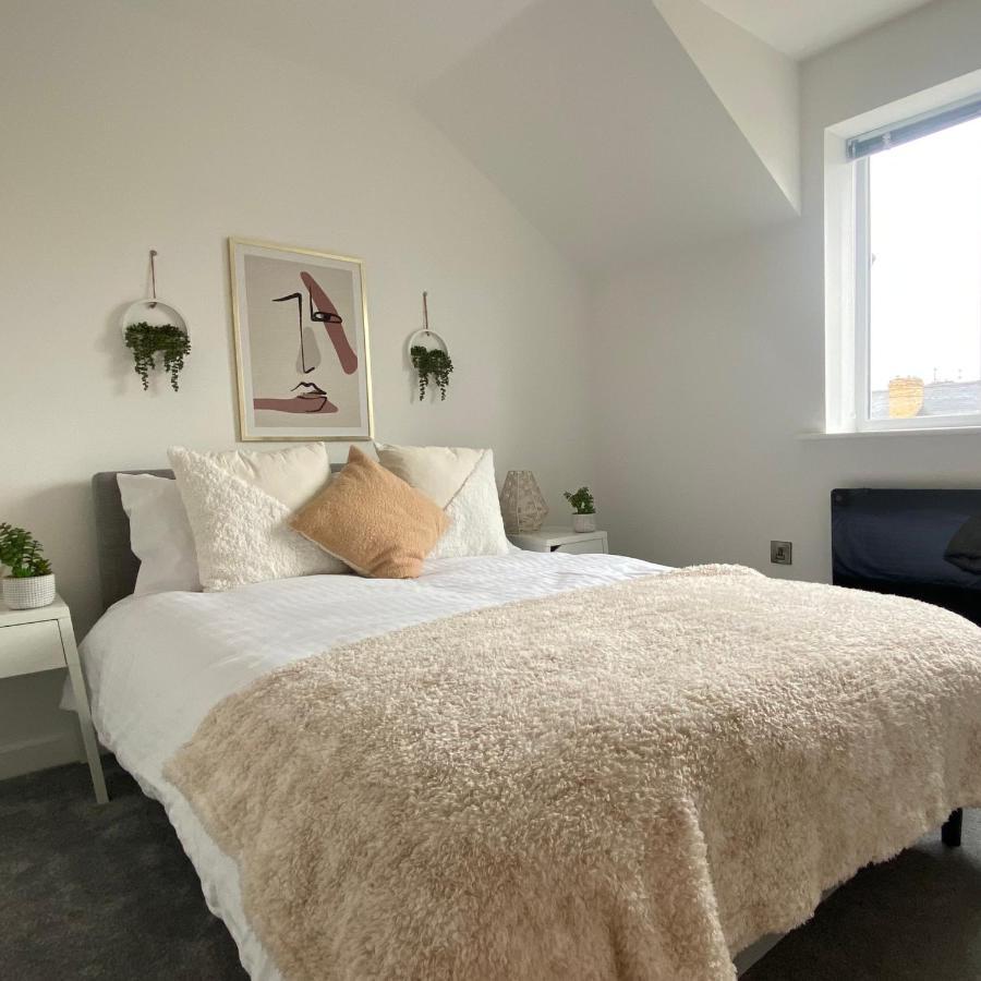 Modern 2 Bed Apartment/Free Parking/Near City/Self-Check In Handsworth 외부 사진